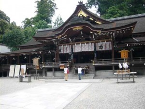 Oomiwa Jinja (photo by Katchaman)